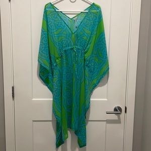 Echo printed cover up